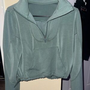 Lululemon Half-Zip Pullover Sweatshirt in Sage Green size 4